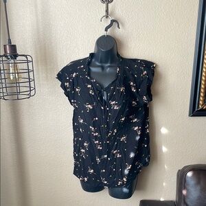 Buffalo Floral Black Women's Top Size M